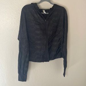 Lightweight runners wind breaker